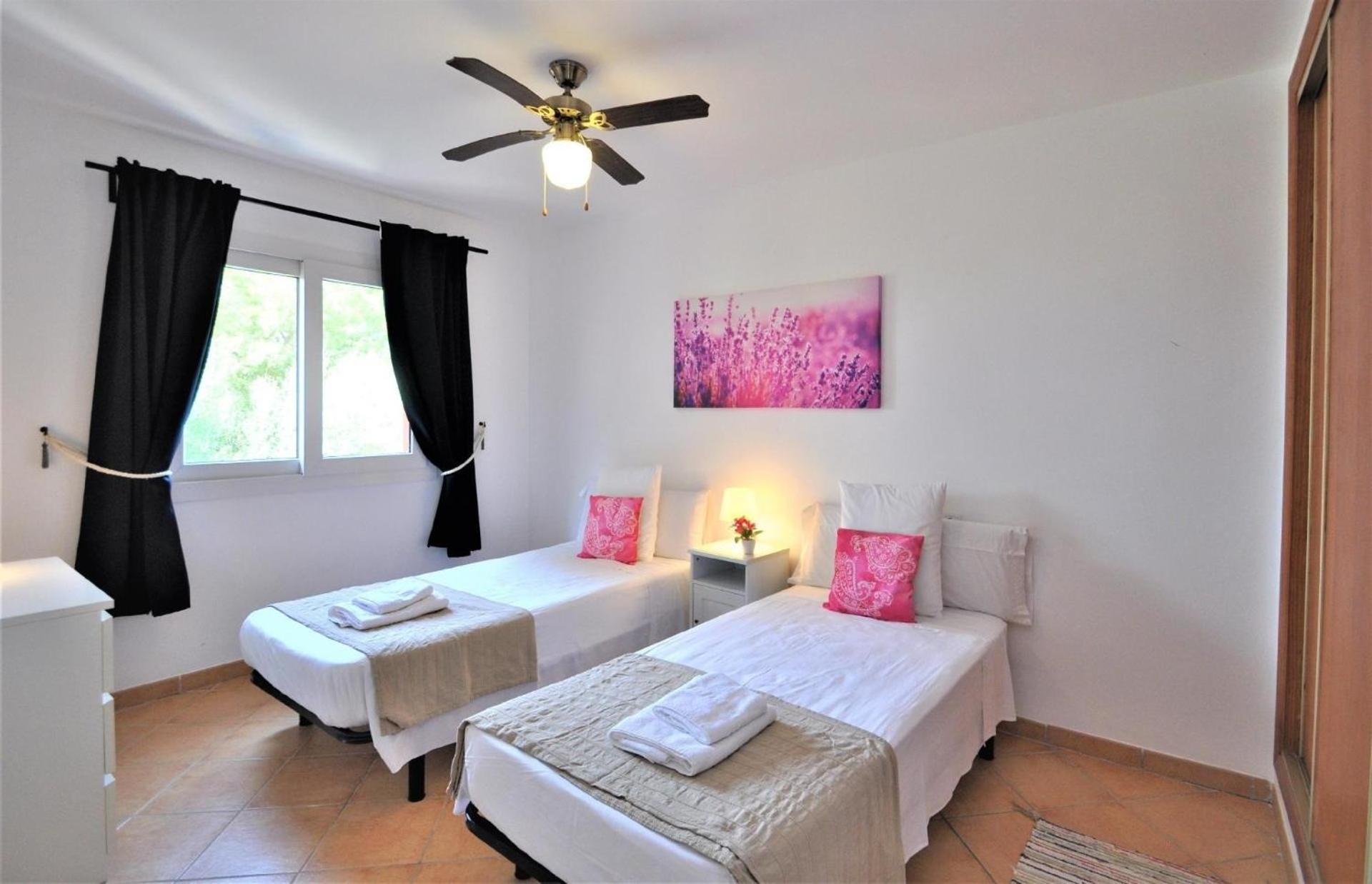Mit Privatpool Fuer 8 Personen Ca 150 Qm In Cala Pi, Mallorca Suedkueste Von Mallorca