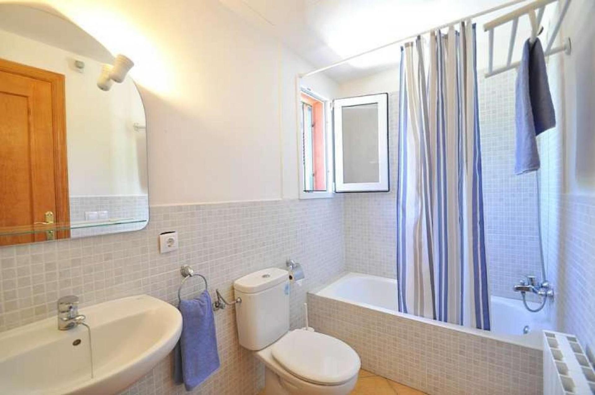 Mit Privatpool Fuer 8 Personen Ca 150 Qm In Cala Pi, Mallorca Suedkueste Von Mallorca * Llucmajor (Mallorca)